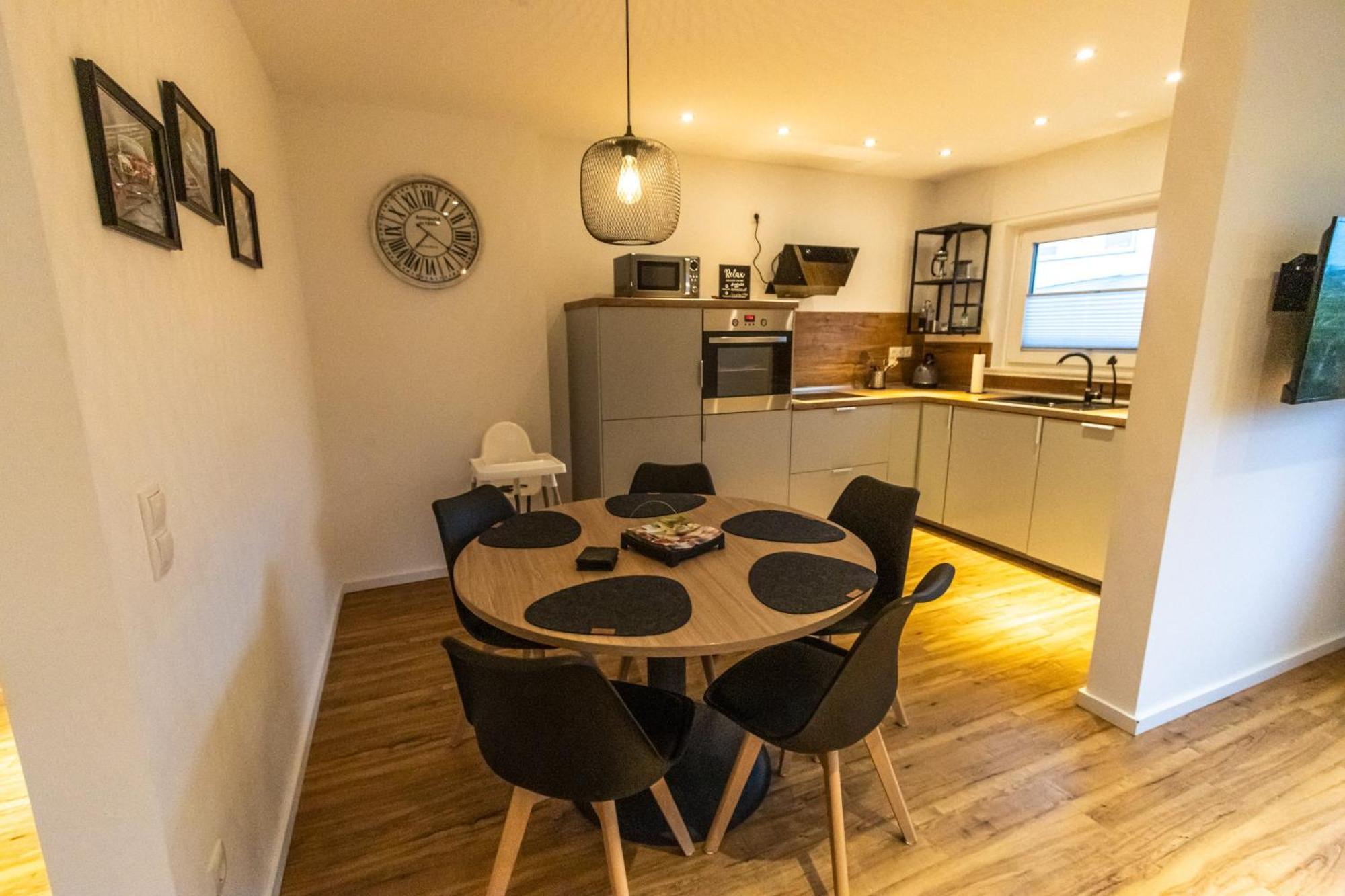 Suedschleife Appartements - Wlan - Direkt Am Ring ライメラート エクステリア 写真