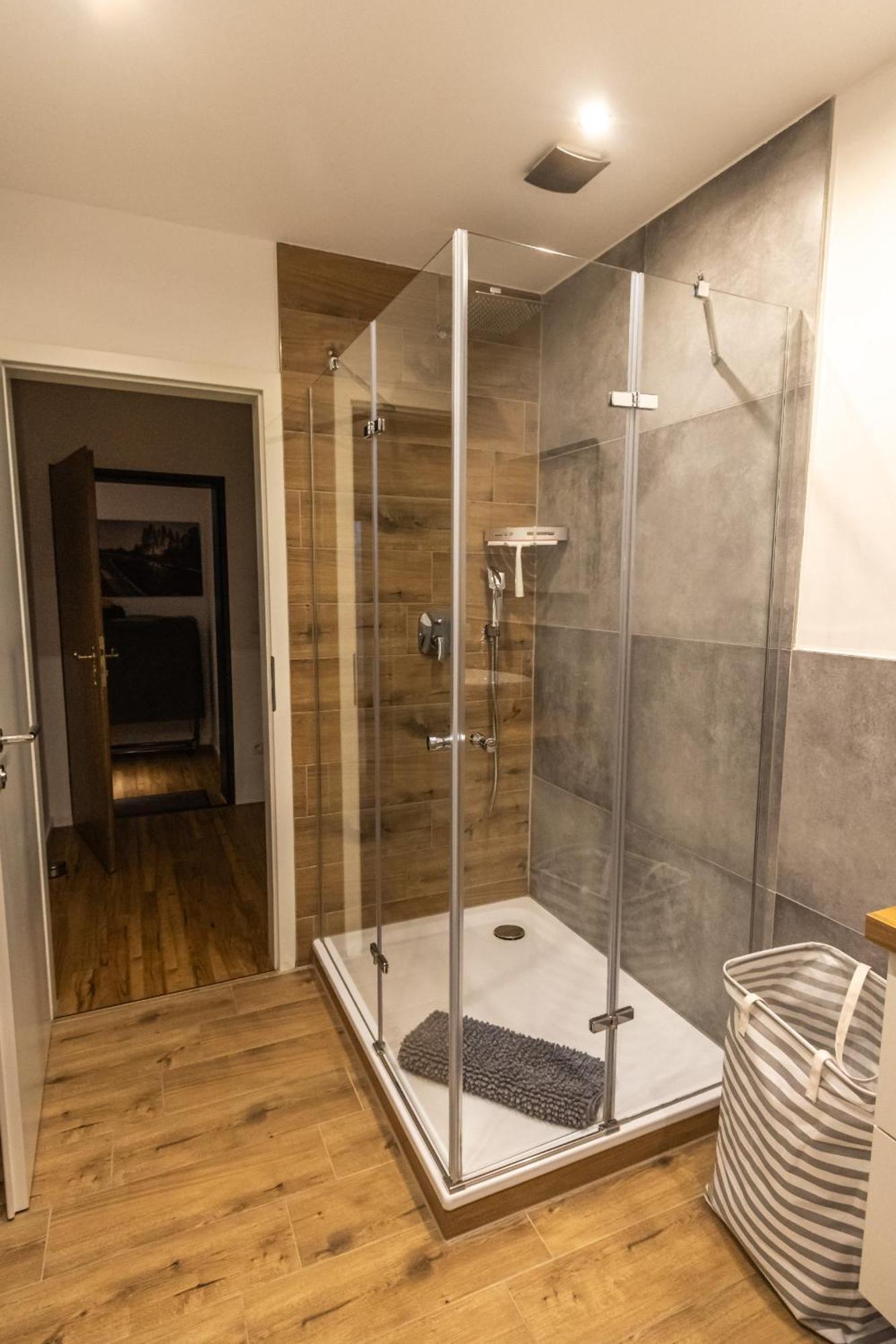 Suedschleife Appartements - Wlan - Direkt Am Ring ライメラート エクステリア 写真